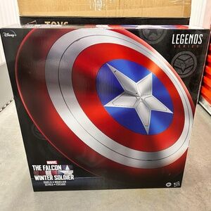 Marvel Legends Series Falcon and Winter Soldier Captain America Shield
